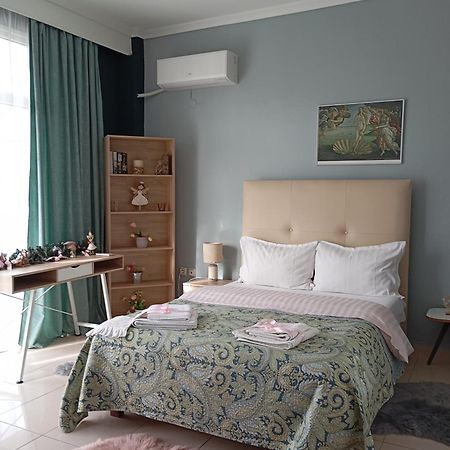 Hospitable Appartment In The Central Park, クサンチ エクステリア 写真